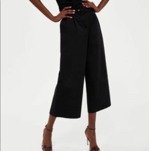 Zara Black Wide leg culottes with matching fabric belt